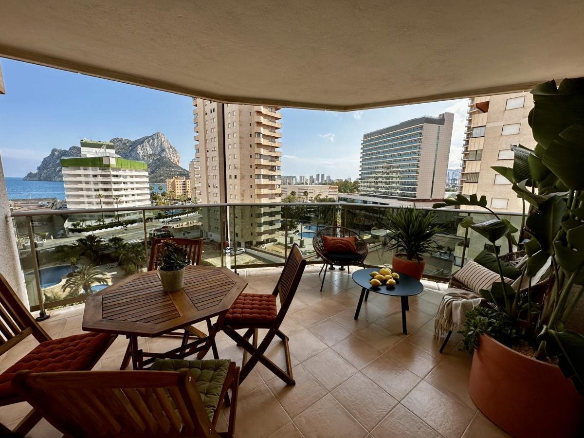 Esmeralda Suites Калпе Екстериор снимка