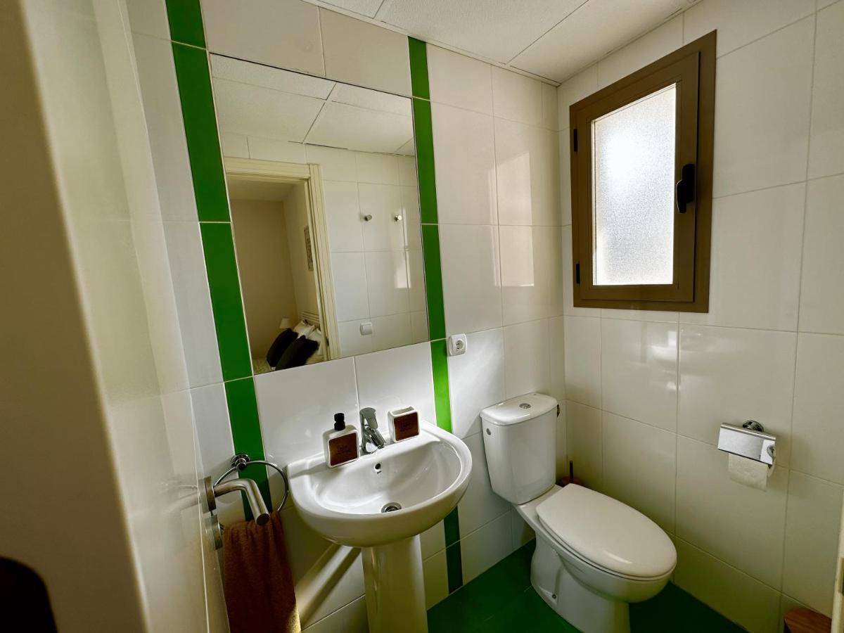 Esmeralda Suites Калпе Екстериор снимка